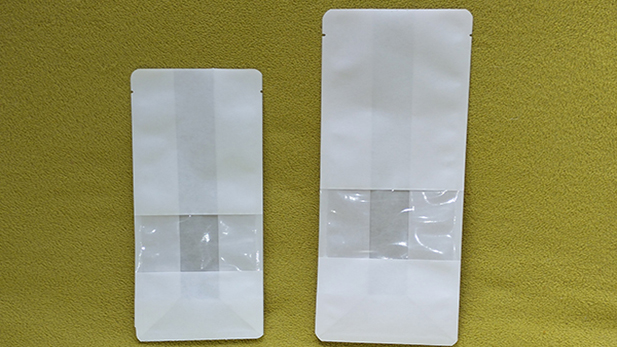 Σακουλάκια επίπεδου πυθμένα λευκά ή κραφτ με παράθυρο