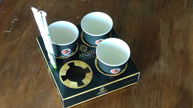 Takeaway Coffee Cup Trays
