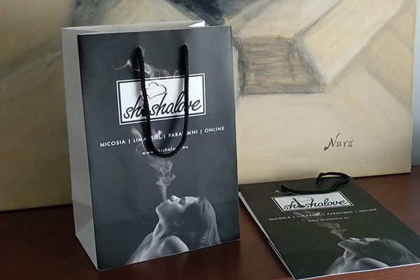 луксозни картонени чанти за магазини с ламиниране и офсетов печат 