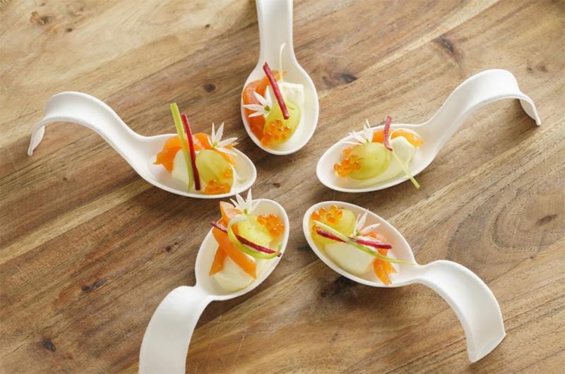 Биоразградими съдове и мини чинии за предястия - бюфет