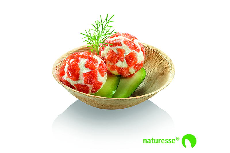 Съдове, чинии, тави, купи от палмови листа