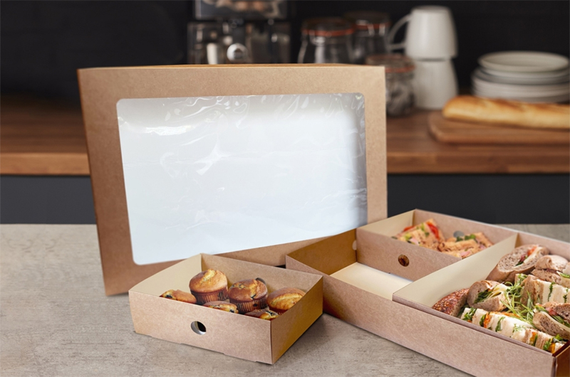 Биоразградими картонени тави за транспортиране на храна