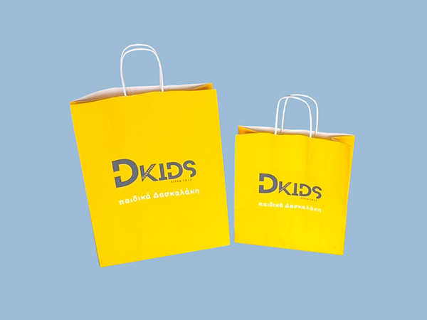 Брандирани крафт торбички с усукани или плоски дръжки