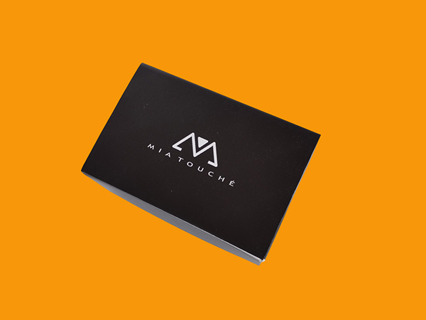 Луксозни кутии (каширани) с офсетов печат с вграден или отделен капак