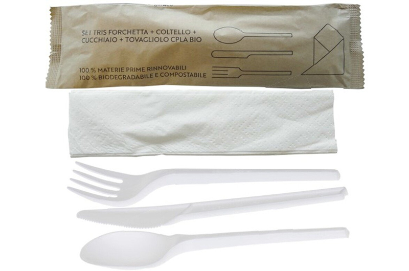 Wooden and PLA cutlery sets