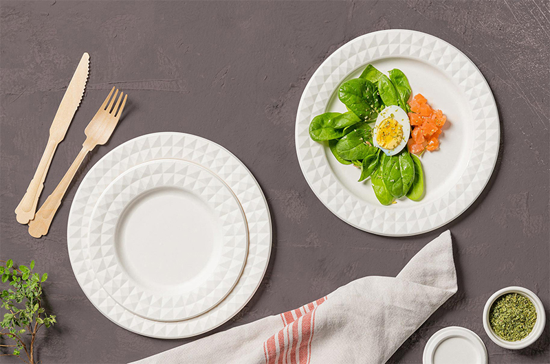 PULP biodegradable round, square and oval plates