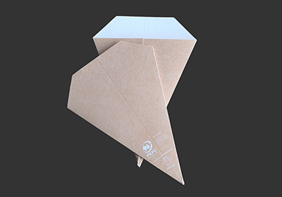 Paper cones for chips & waffles