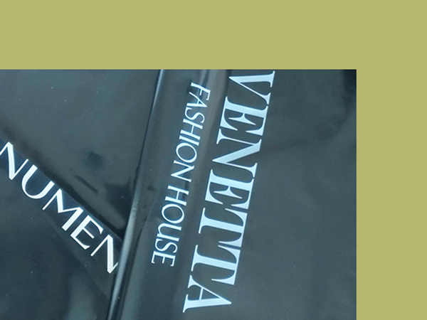 Printing plastic bags for e-shop stores