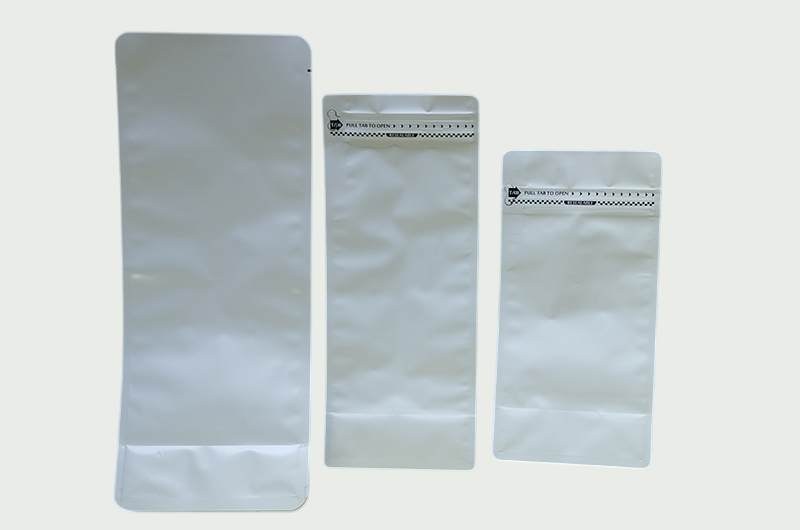 Flat bottom aluminum foil bags